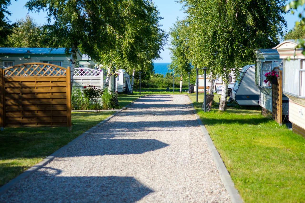 ホテル Keja Camping Chlapowo Władysławowo エクステリア 写真