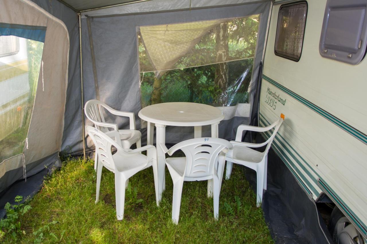 ホテル Keja Camping Chlapowo Władysławowo エクステリア 写真