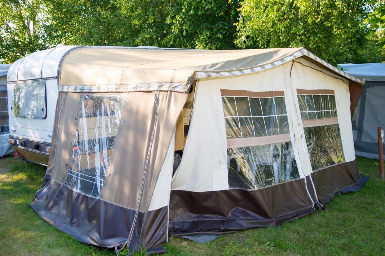 ホテル Keja Camping Chlapowo Władysławowo エクステリア 写真
