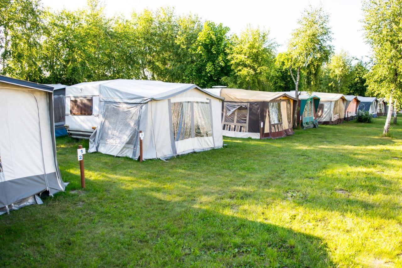 ホテル Keja Camping Chlapowo Władysławowo エクステリア 写真