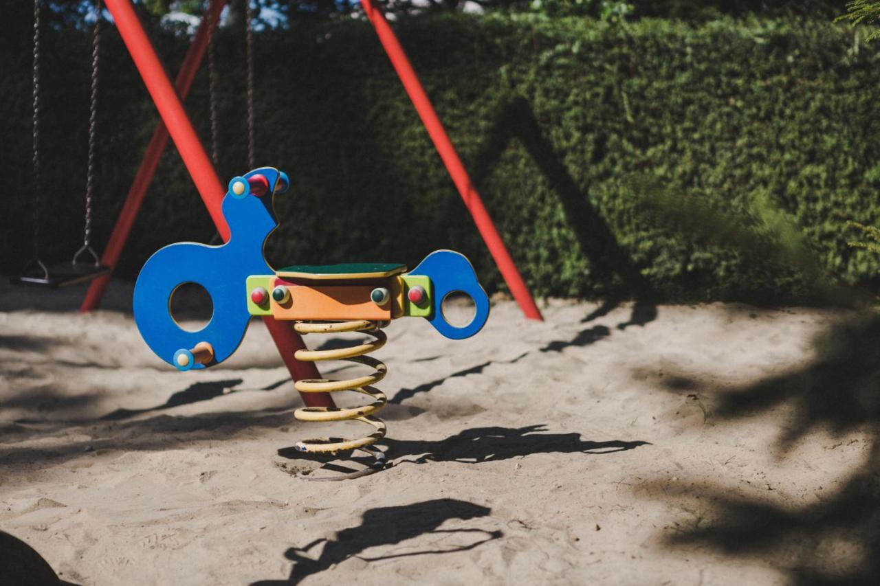 ホテル Keja Camping Chlapowo Władysławowo エクステリア 写真