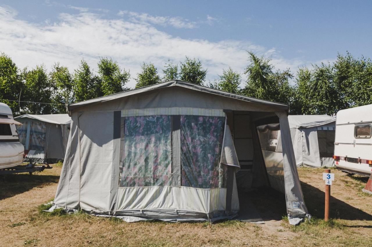 ホテル Keja Camping Chlapowo Władysławowo エクステリア 写真